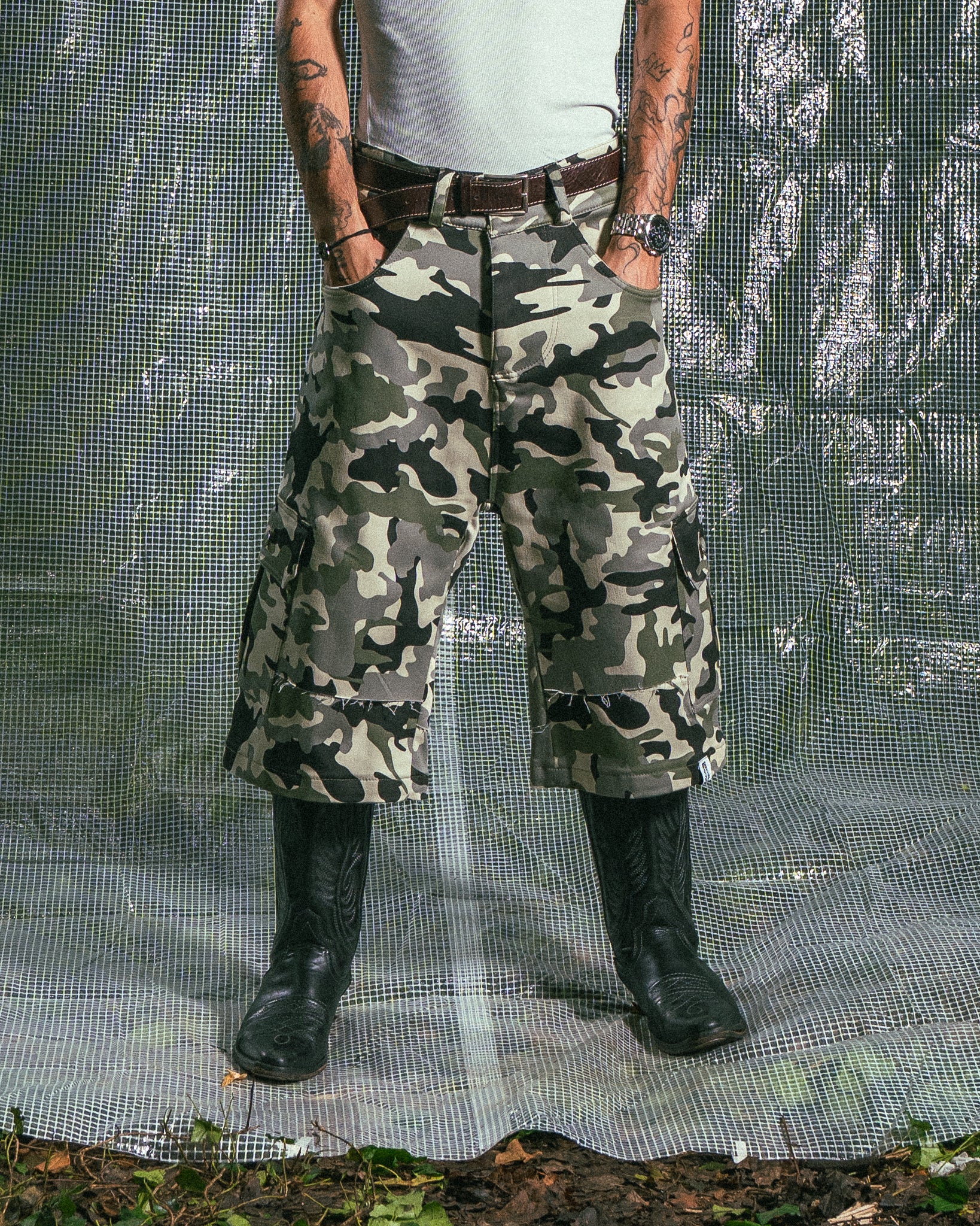 Short Camouflage