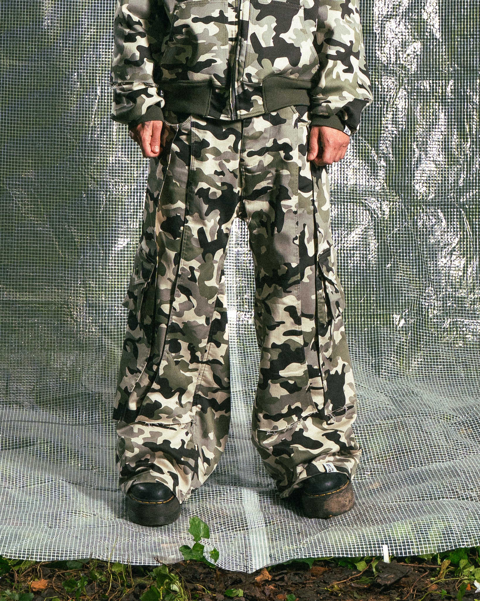 Pantalon Camouflage à Double Empiècement