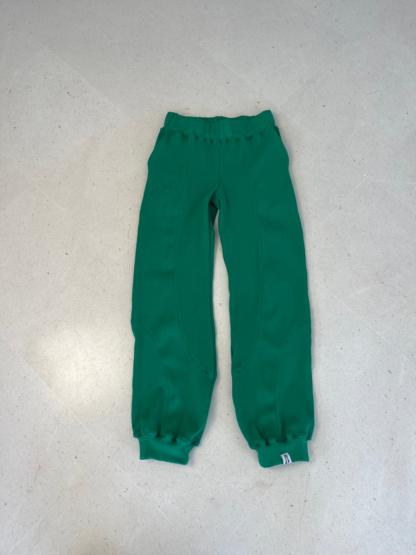 Pantalon en bord côte vert